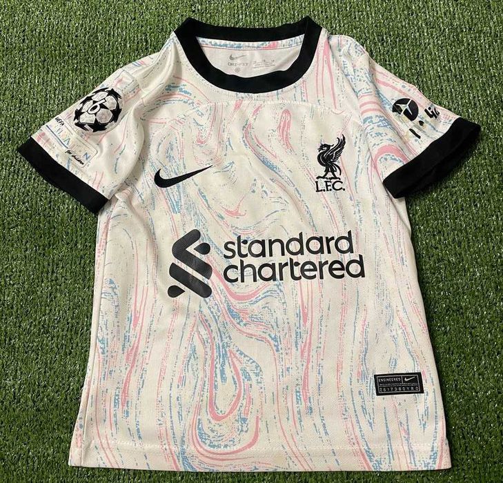 Дитяча футболка Ліверпуль Darwin №27 розмір 16, сезон 2022/23