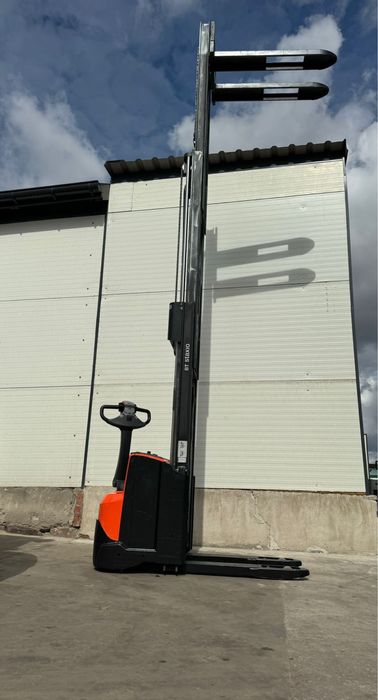 BT Toyota SWE120L Triplex 4.50m jak nowy 950 mth