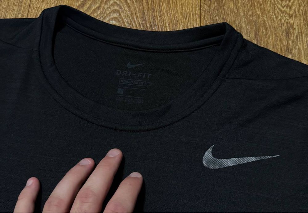 Футболка от Nike