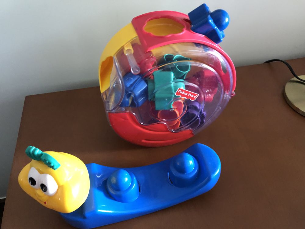 Brinquedo Fisher Price criança 1-2 anos