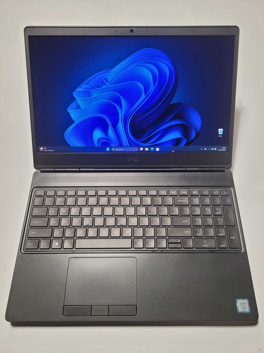 15"6 FHD Laptop Dell Precision 7550 Xenon / 32GB/ 1TB /NVidia Gwar./FV