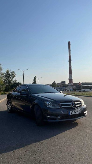 Mercedes-Benz C250 Coupe