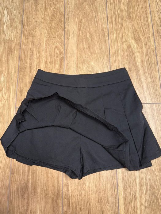 Spódnica z szortami