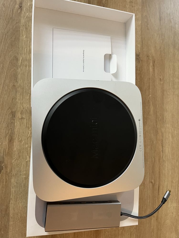 Mac Mini M1 16/512 GB + hub USB C