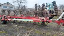 Продається плуг Pottinger 8 корпусний.