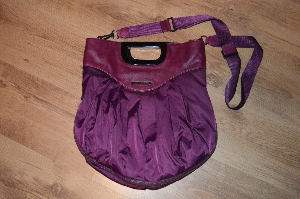 torebka armani jeans śliwkowa fioletowa na pasku