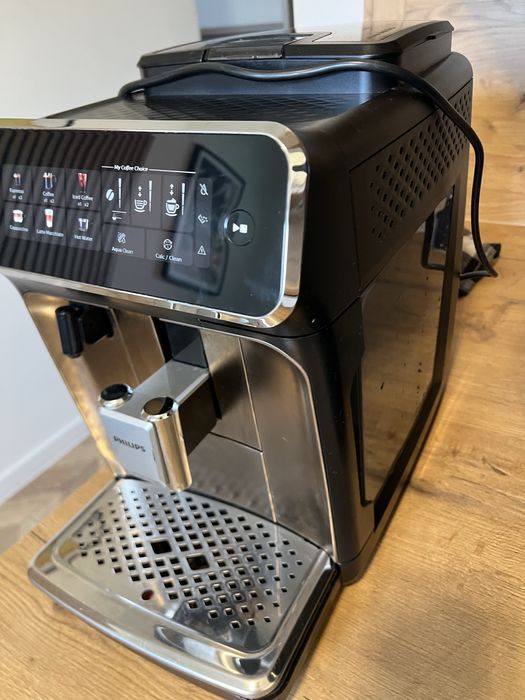 Ekspres do kawy Philips Lattego