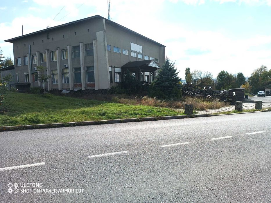 Виробничі приміщення, готель, ресторан, склад