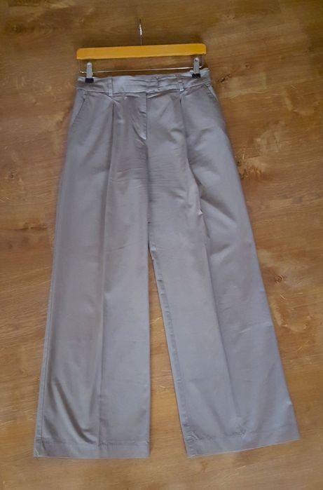 H&M__Spodnie damskie bawełniane z szeroką nogawką__36/S