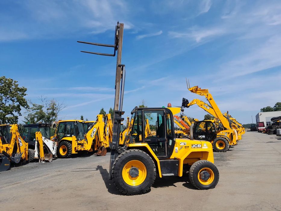 JCB 930-4 940-4 TRIPLEX 4X4 4,5m  2020R Wózek widłowy widlak terenowy 4x4 ładowarka klimatyzacja