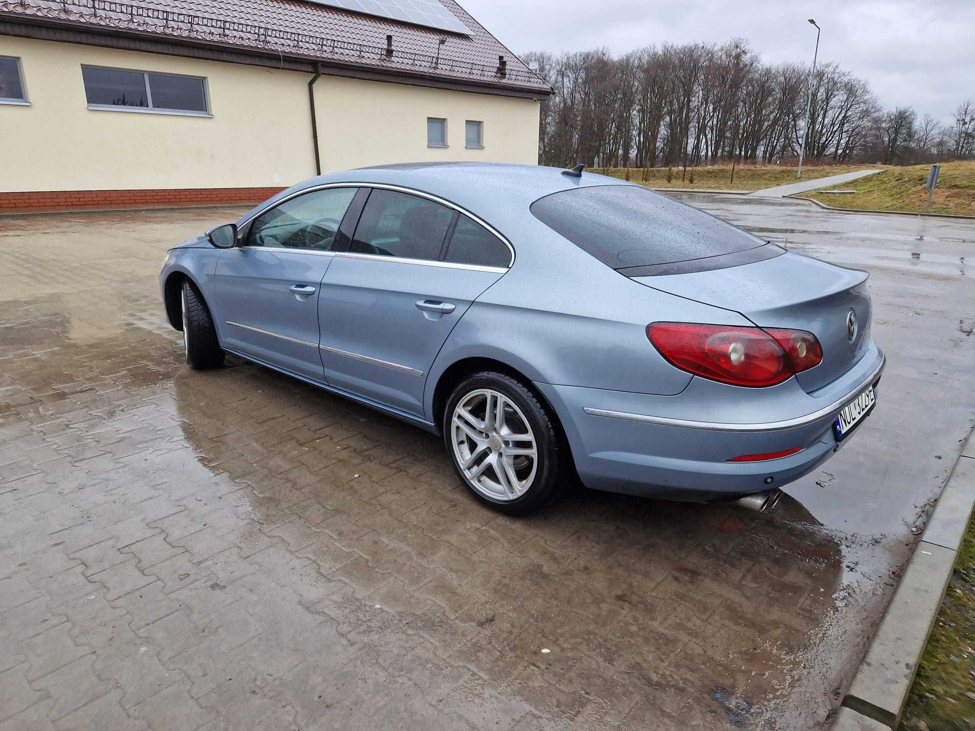 Volkswagen Passat CC 1.8 220KM