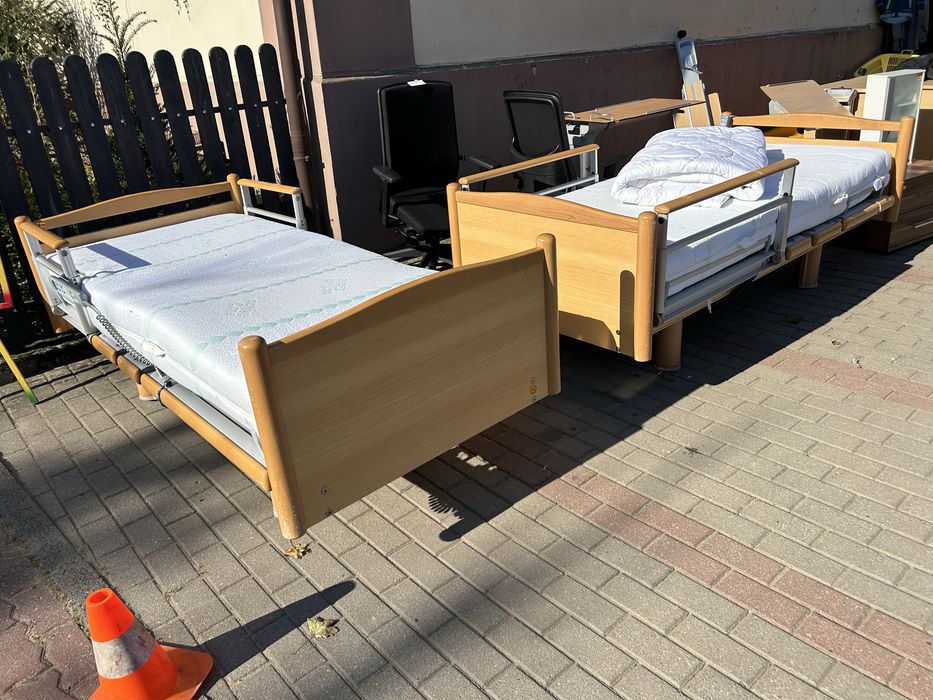 Tanio.Łóżka rehabilitacyjne.Z Niemiec. Zapraszam.Komis u Równego