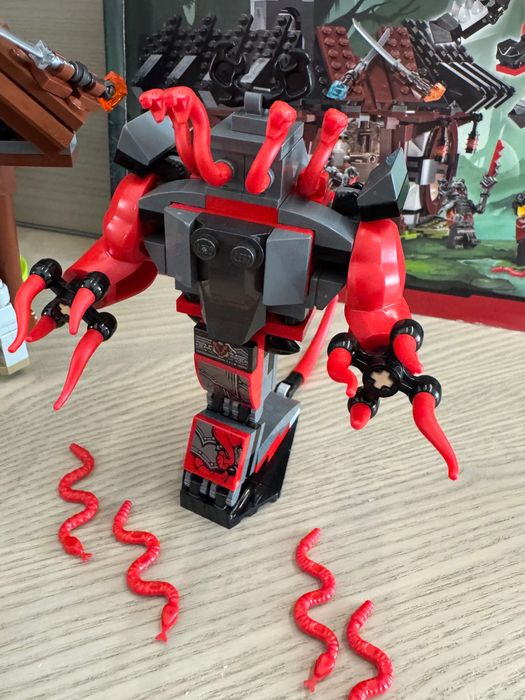 Aktualne. LEGO Ninjago 70627 Kuźnia Smoka KOMPLET z pudełkiem