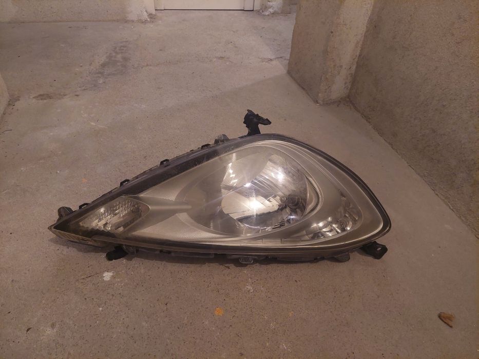 Farol esquerdo Honda Jazz GG3