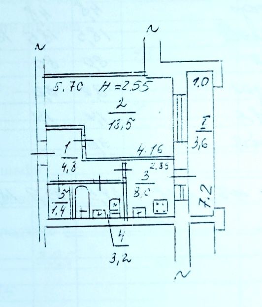 Продам срочно 1 комнатную под ремонт, ул.Рабочая, 10 мин от центра.