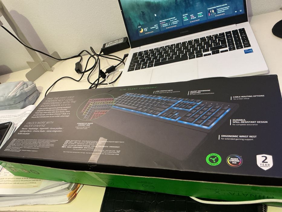 Teclado gamer LED - NOVO E EMBALADO (Razer)