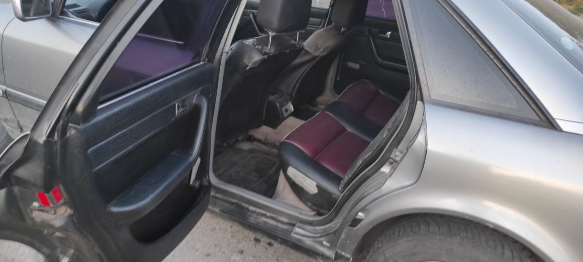 Продам Audi 100 c4