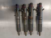 Wtryski Perkins LJBB04801A
