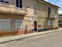 Apartamento t/2 com 62,240m2 / Atalaia / Vila Nova da Barquinha / I...