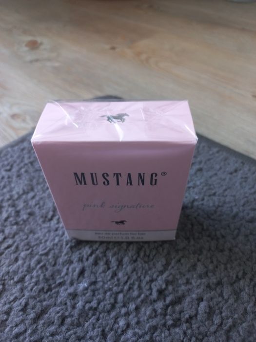Mustang Pink Signature 30 ml dla kobiet