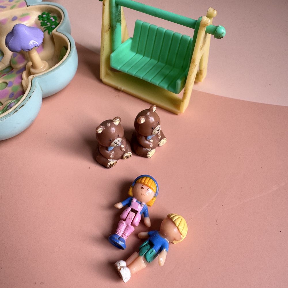 Vintage Polly Pocket Midge’s Flower Shop 1990