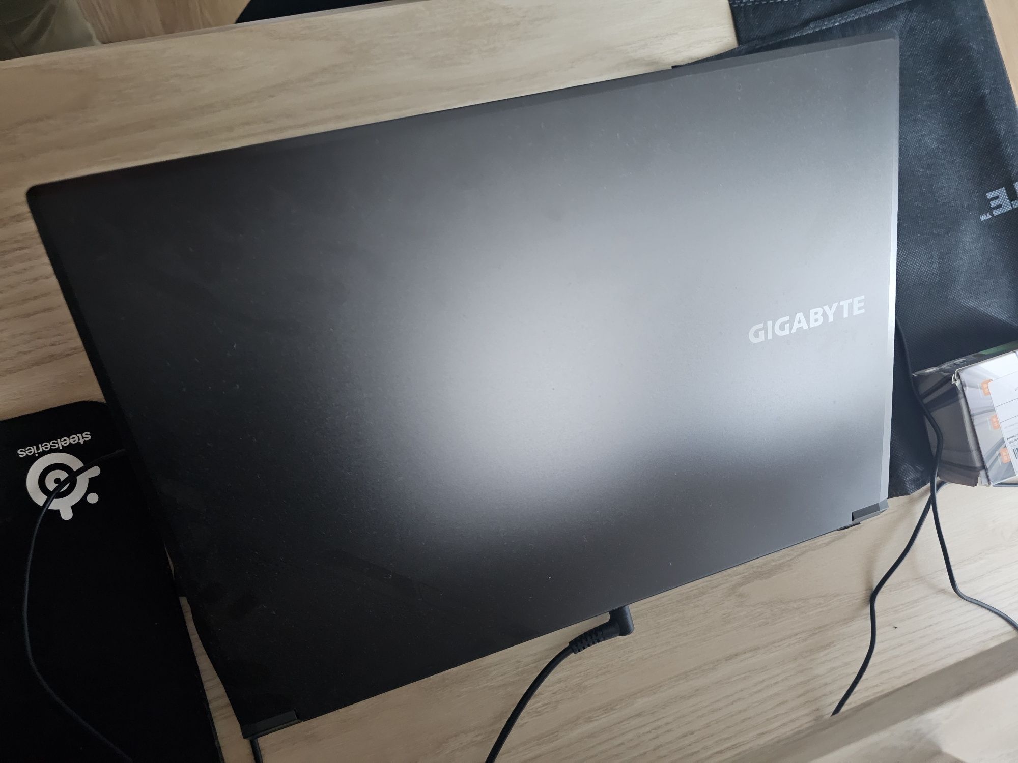 Portátil Gaming Gigabyte 16" G6X 9KG-43PT854SD
