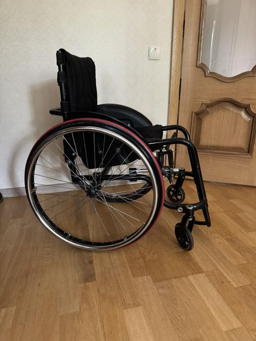 Крісло колісне активного типу Meyra Joy - виробник Німеччина