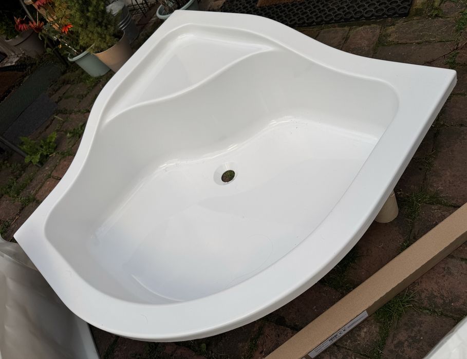 Brodzik prysznicowy półokrągły Durasan 90x90x30 z obudową - Nowy