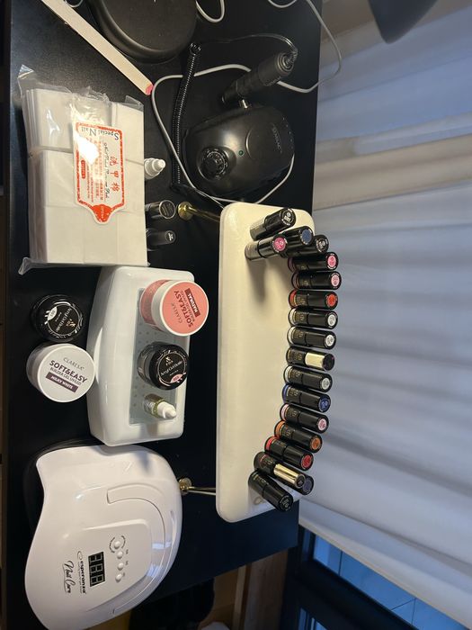 Zestaw do manicure hybrydowego / paznokci żelowych – prawie nowy