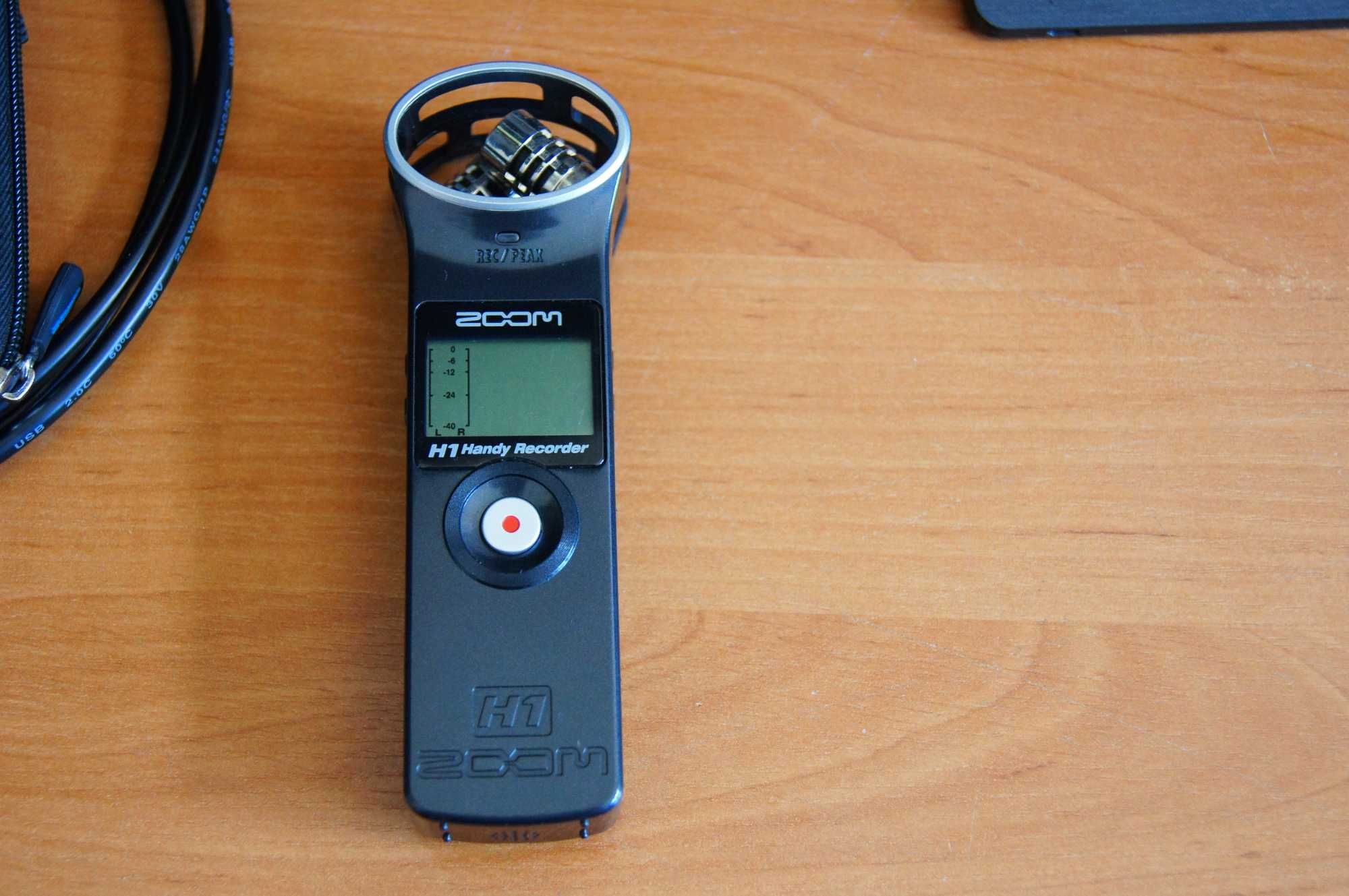 Рекордер Zoom H1 ( з чохлом, кабель )