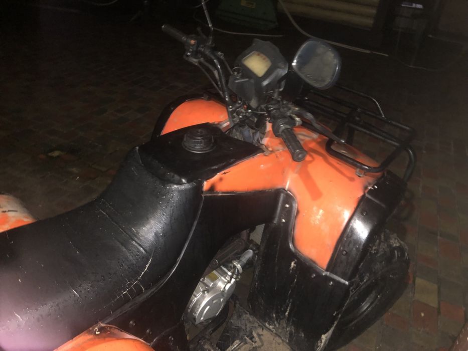 Я продаю квадроцикла за  без торгу