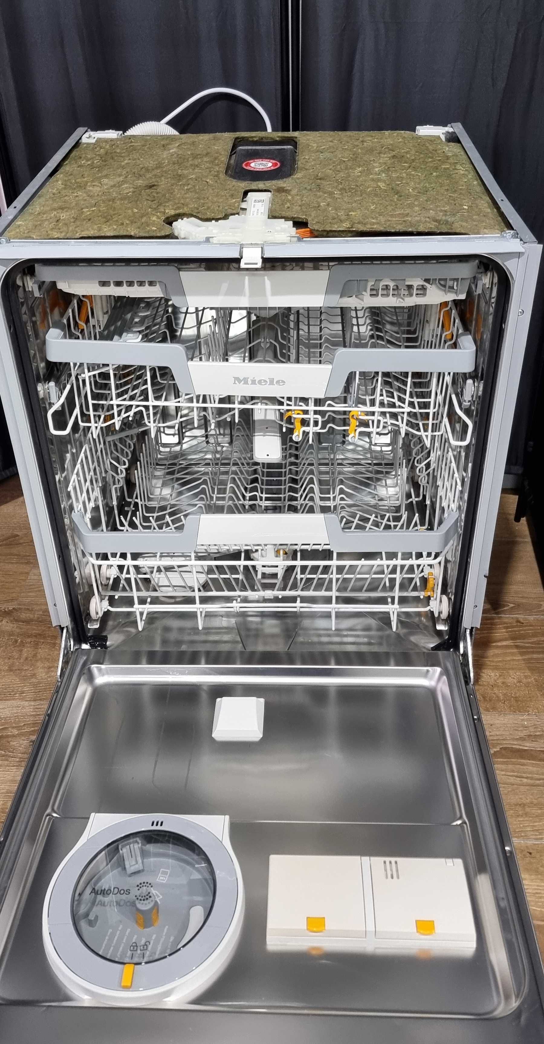 Zmywarka podblatowa, do zabudowy Miele G 7310 SC, AutoDos, PowerDisk
