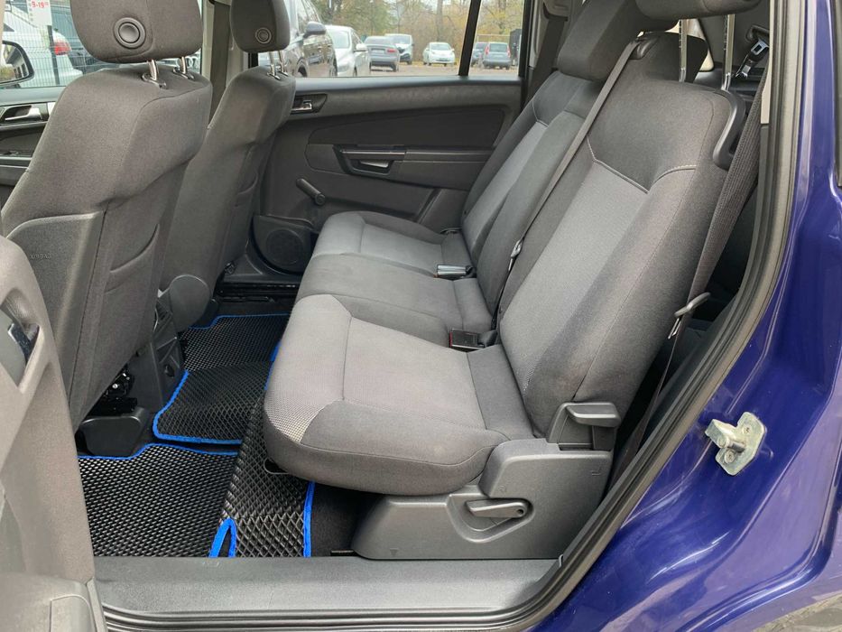 Opel Zafira 2011 1.7 дизель
