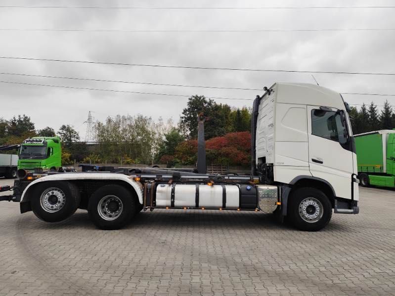 Volvo hakowiec 2013