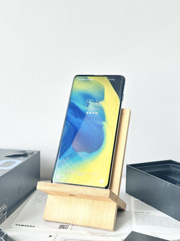 8/128Gb Samsung S10 Офіційний Відмінний стан!