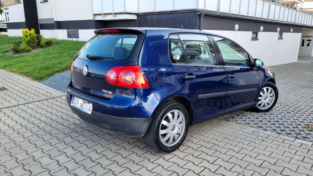 Wolkswagen Golf V 1.9 TDI Bez DPF Klimatronik