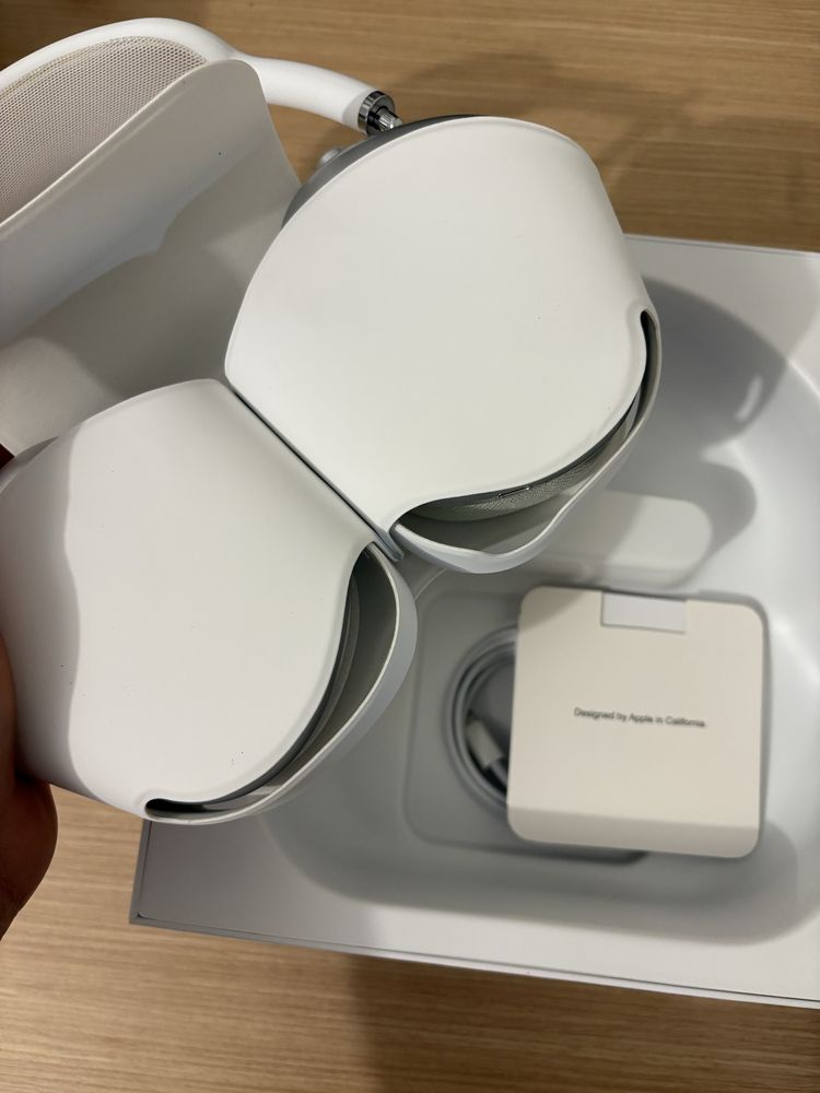 Airpods max 2020