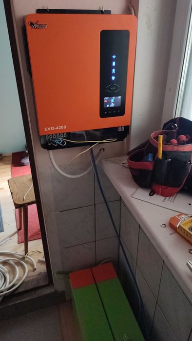 Електрик. Зарядні станції для авто. Підключення інверторів, генератор