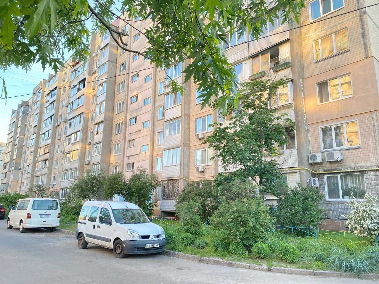 Продаж 1к квартири на Оболоні Героїв Дніпра під ремонт, офіс