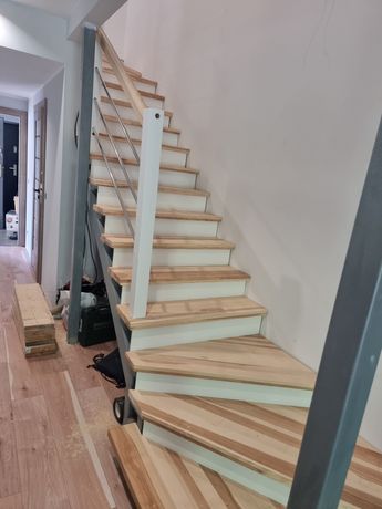 Wykonam schody drewniane