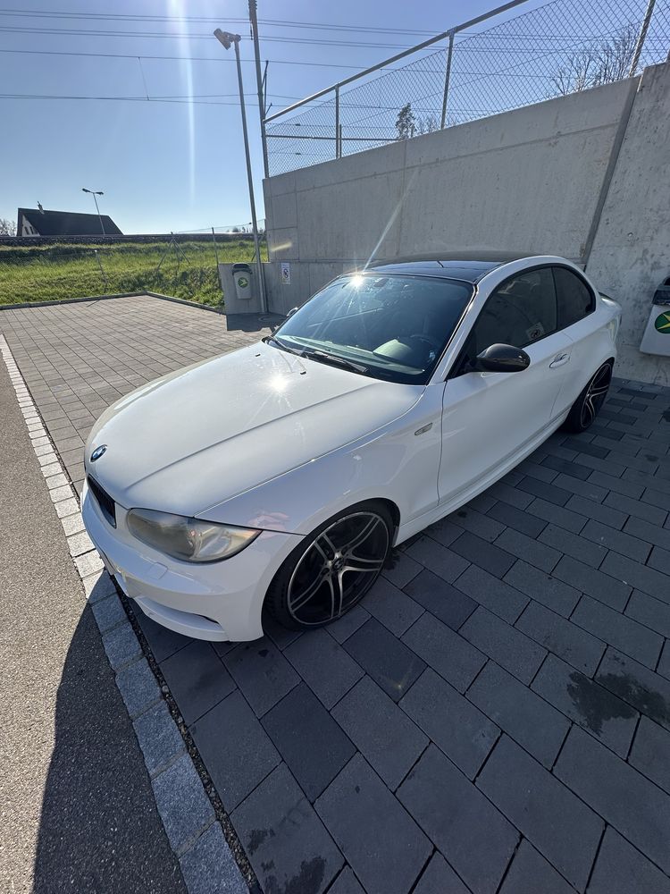 Bmw 123d PackM Completo