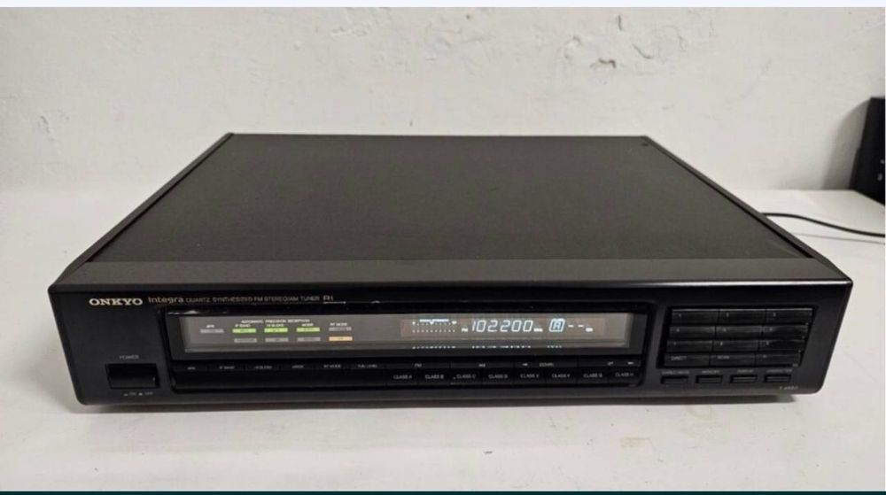 Am/Fm Tuner Onkyo T-4850. Wykonane w Japonii
