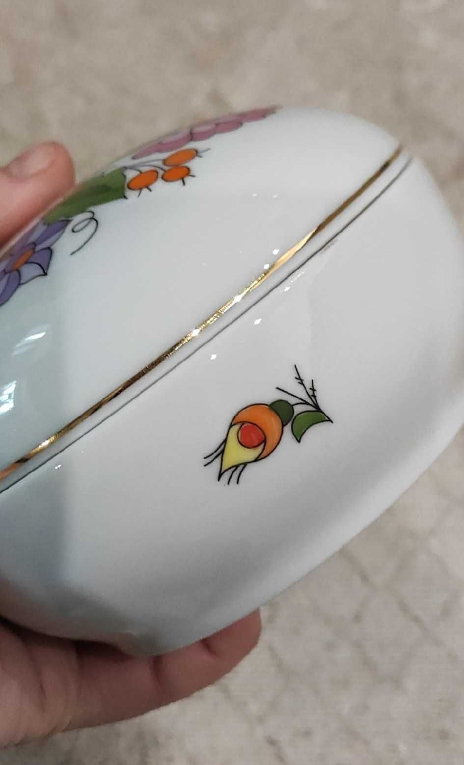 Puzderko, szkatułka, węgierska ręcznie malowana porcelana Kalocsa