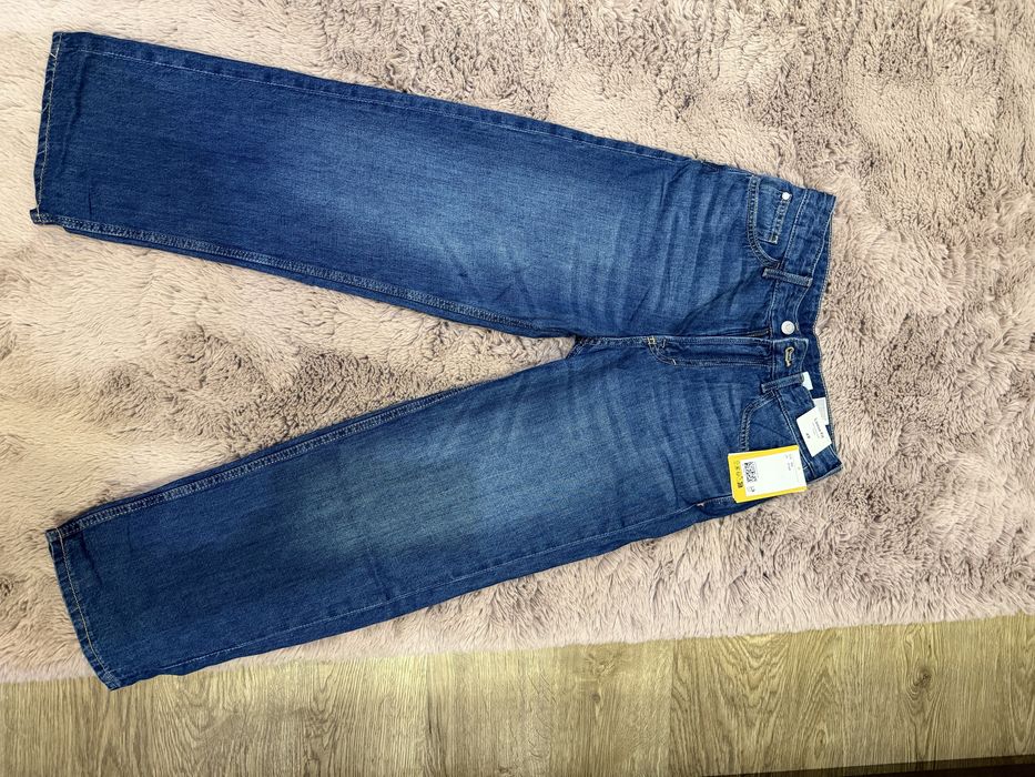 Продам нові джинси на хлопчика H&M Loos Fit