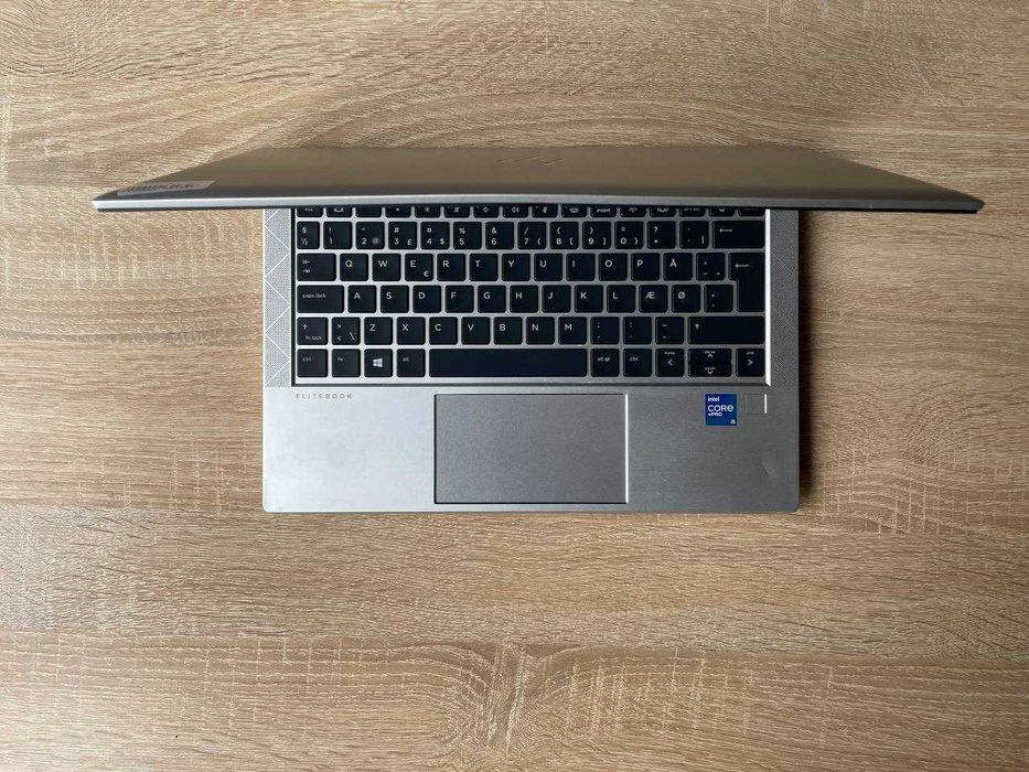 Ноутбук HP EliteBook 830 G8 клавіатура топкейс, кришка матриці