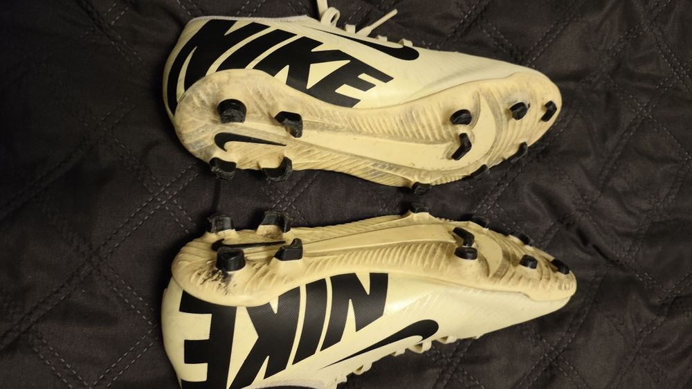 Korki  NIKE Mercurial rozm. 36,5