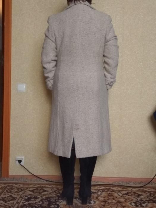 Пальто демисезонное