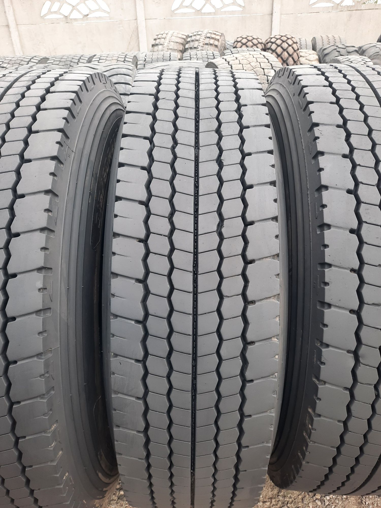 4 opony 315/80 R22.5 Triangle TRD 02 80% bieżnika