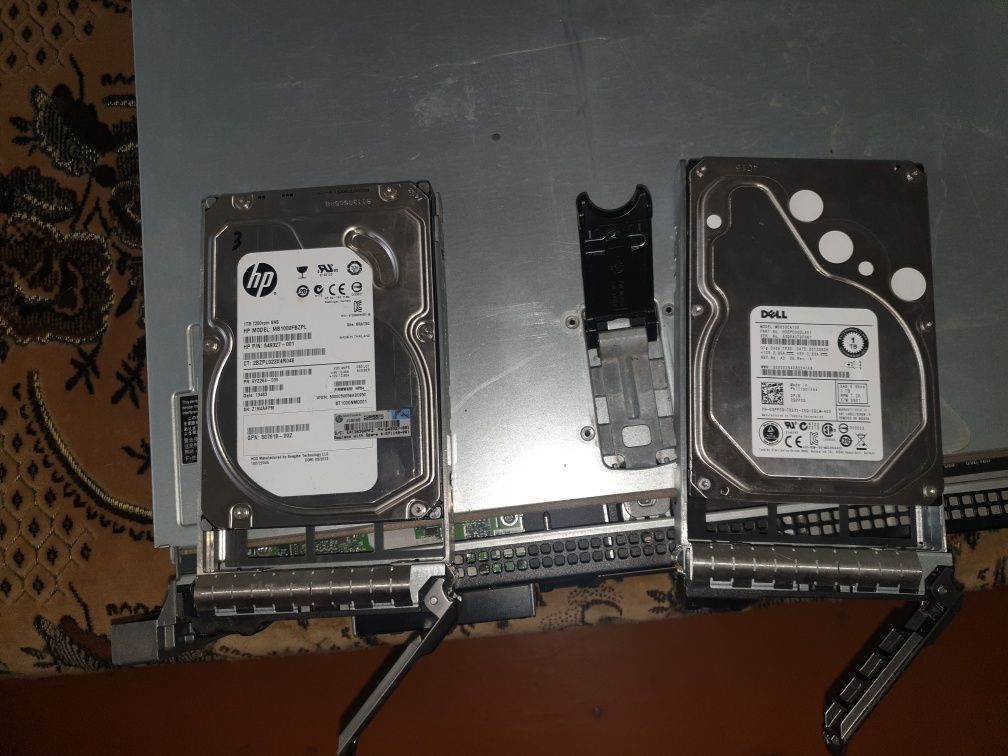 Сервер 2U Dell PowerEdge R710