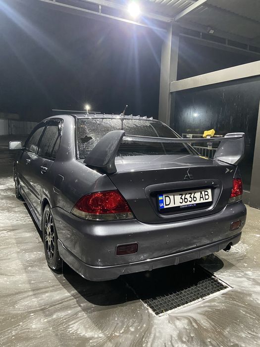 Mitsubishi Lancer 9 1.6